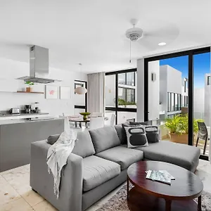 Downtown Playa Apartment